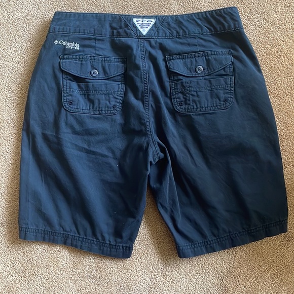 Columbia women’s Bermuda shorts - Picture 3 of 3